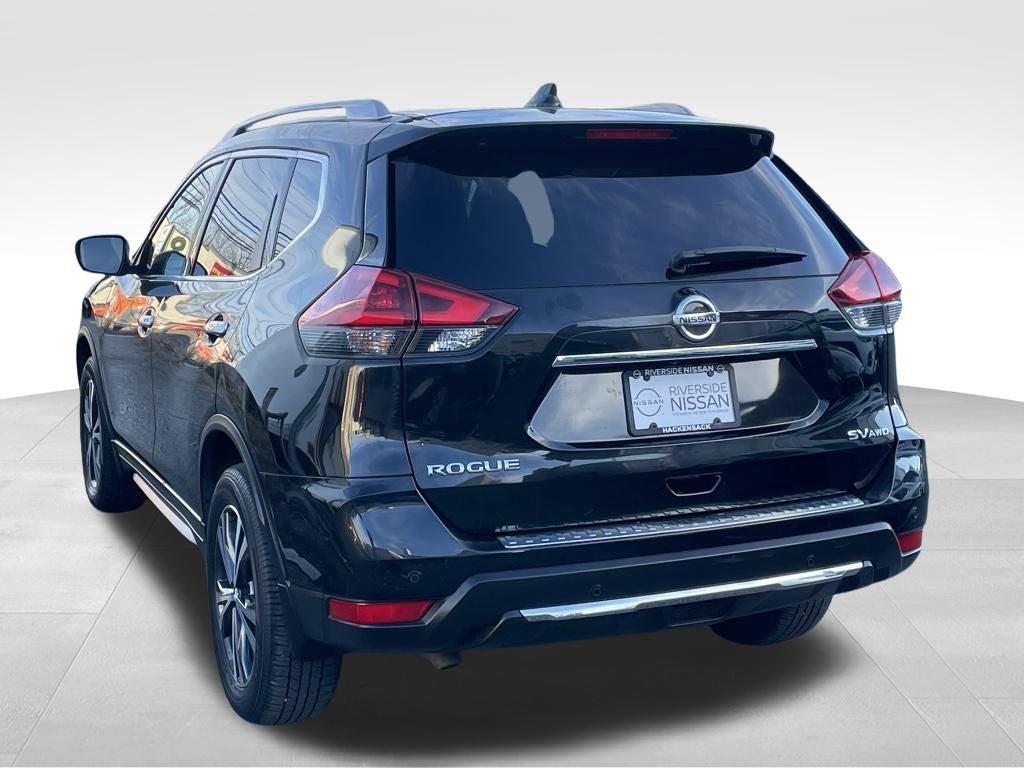 2020 Nissan Rogue SV