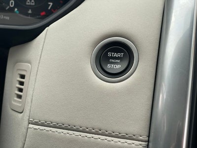 2025 Land Rover Discovery S