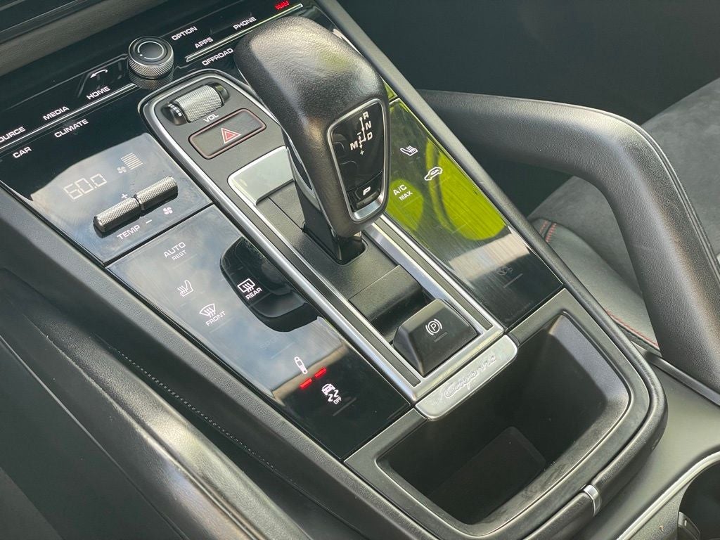 2022 Porsche Cayenne Coupe GTS