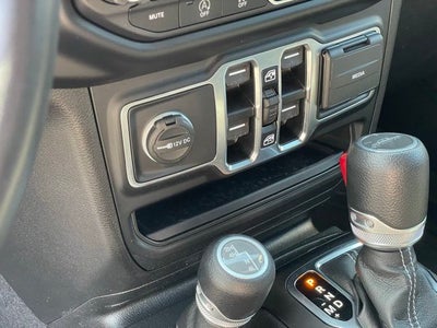 2022 Jeep Gladiator Overland