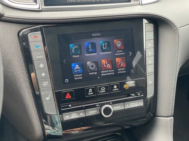 2023 INFINITI QX55 LUXE