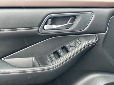 2023 Nissan Rogue SL Premium