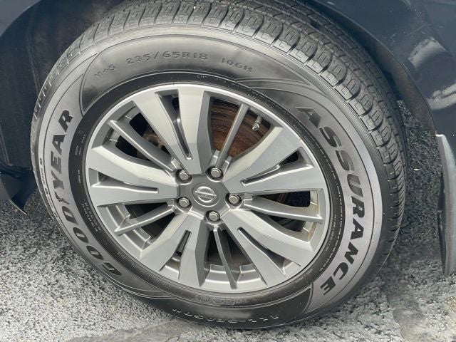 2020 Nissan Pathfinder SL