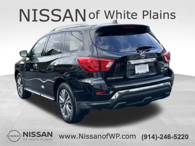 2020 Nissan Pathfinder SL