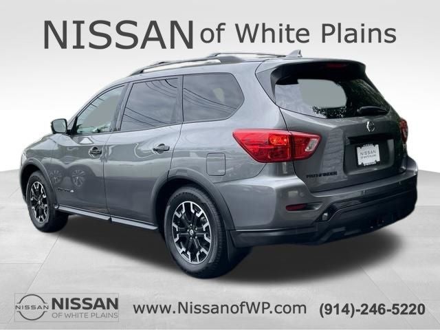 2019 Nissan Pathfinder SL
