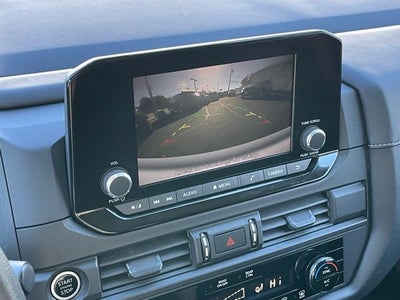 2023 Nissan Pathfinder S