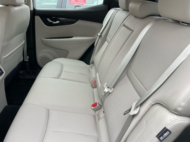 2022 Nissan Rogue Sport SL