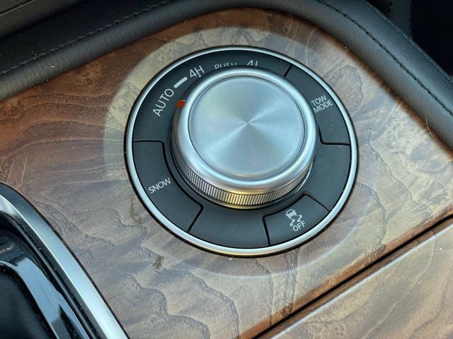 2022 Nissan Armada SL