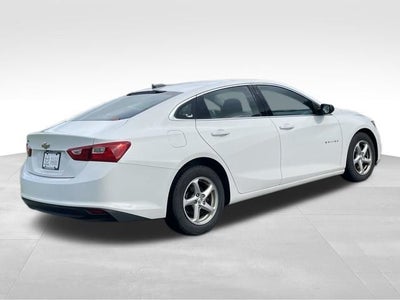 2017 Chevrolet Malibu LS 1LS