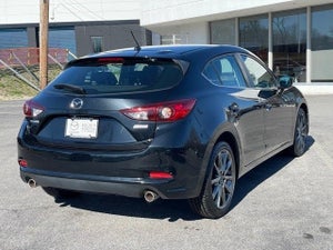 2018 Mazda3 Touring w/Dual Temp, Heated Leather, CarPlay, Alloys