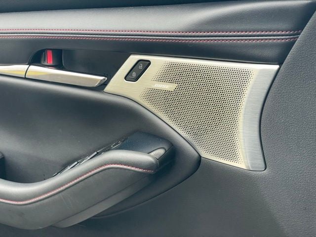 2023 Mazda Mazda3 2.5 S Carbon Edition