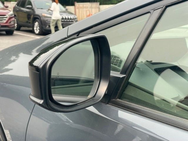2023 Toyota Prius XLE