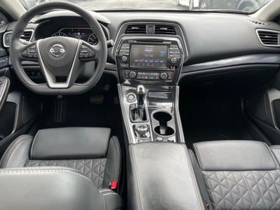 2023 Nissan Maxima Platinum
