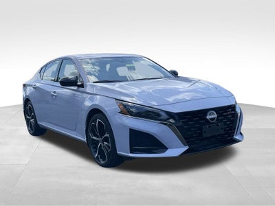 2024 Nissan Altima 2.5 SR Premium