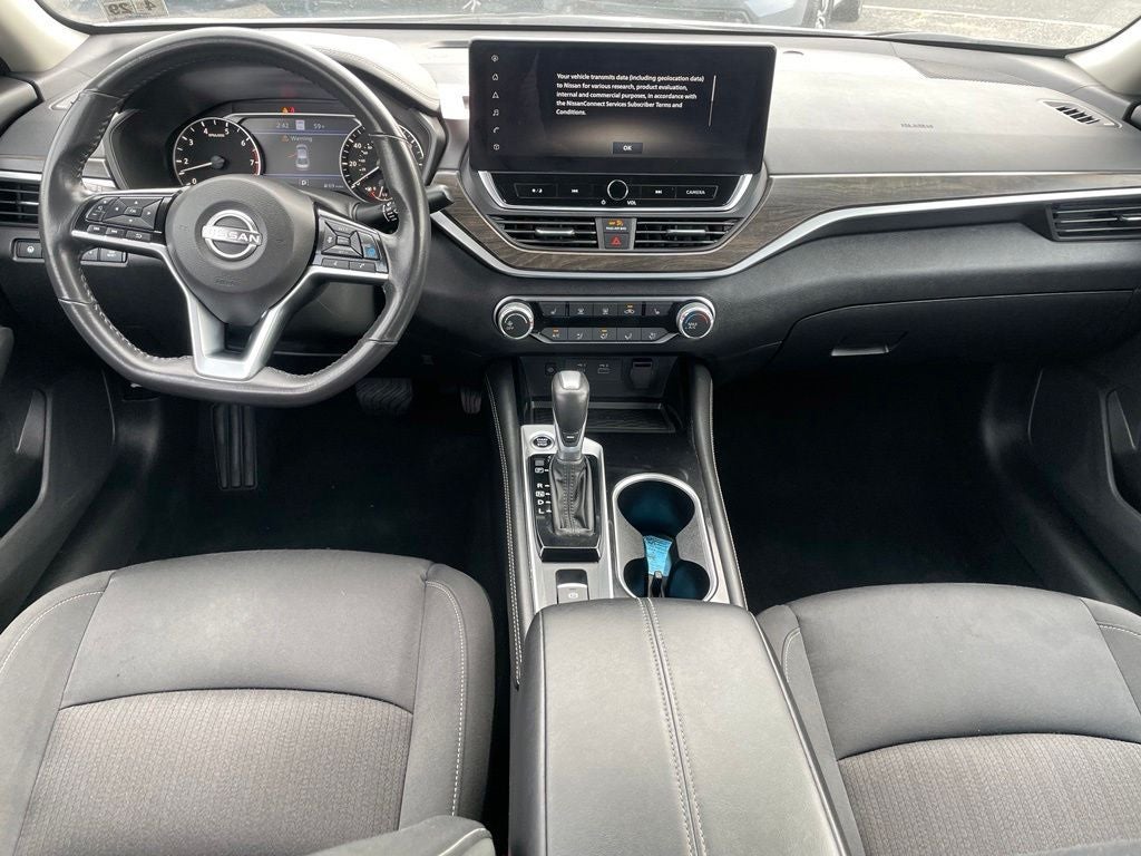 2024 Nissan Altima 2.5 SV premium