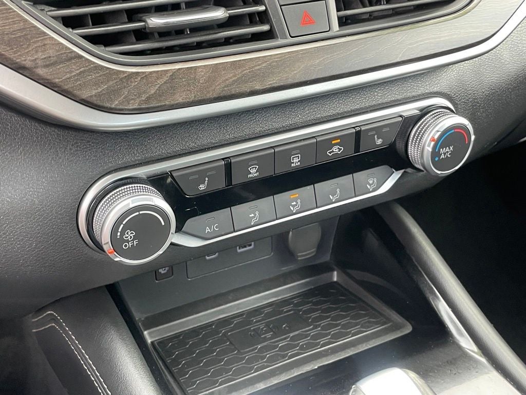 2024 Nissan Altima 2.5 SV premium