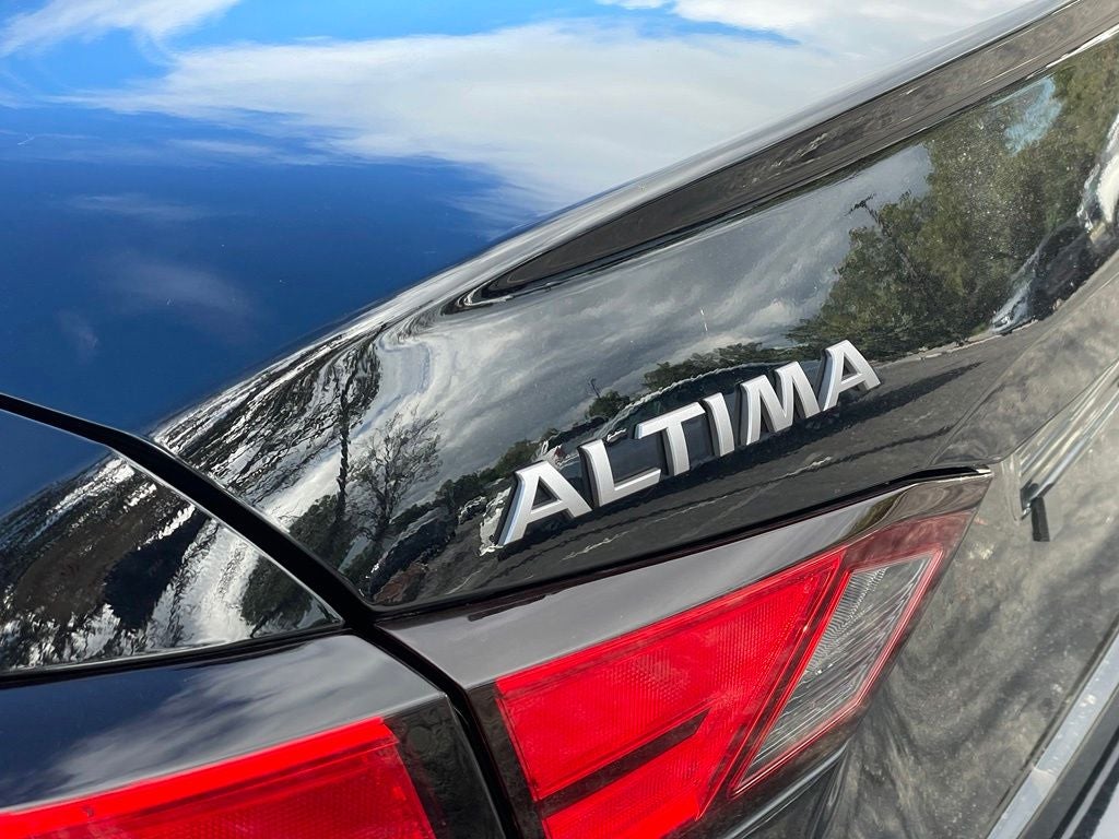 2024 Nissan Altima 2.5 SV premium