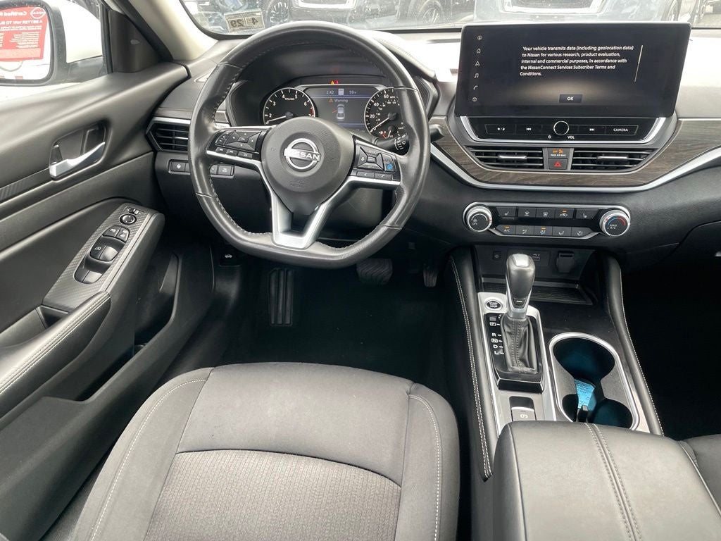2024 Nissan Altima 2.5 SV premium