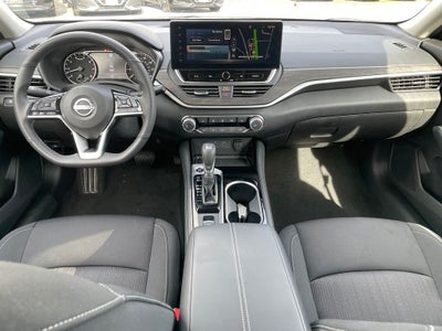 2023 Nissan Altima 2.5 SV premium
