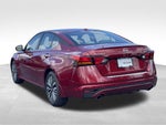 2023 Nissan Altima 2.5 SV premium