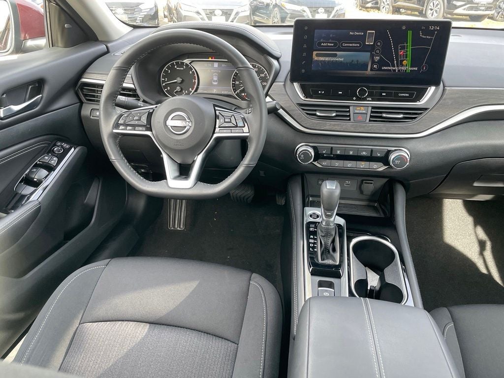 2023 Nissan Altima 2.5 SV premium