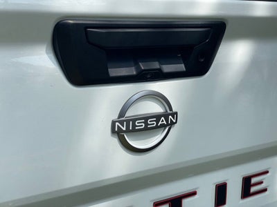 2023 Nissan Frontier SV