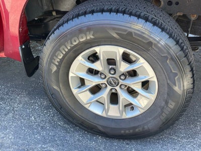 2024 Nissan Frontier SV