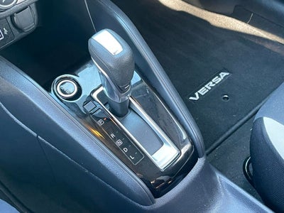 2022 Nissan Versa 1.6 SV