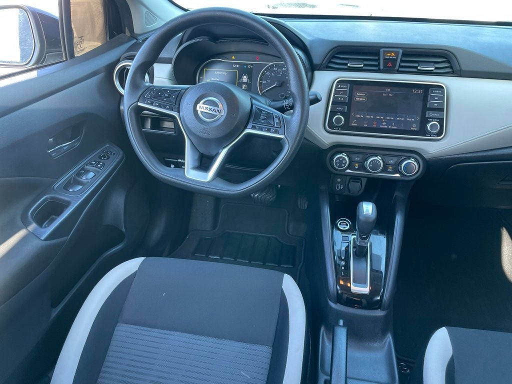 2022 Nissan Versa 1.6 SV