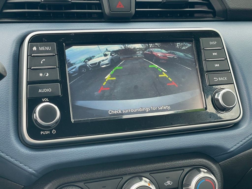 2025 Nissan Versa 1.6 SV