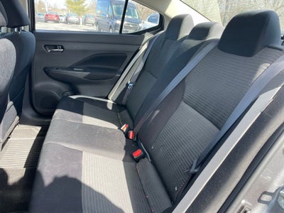 2022 Nissan Versa 1.6 SV