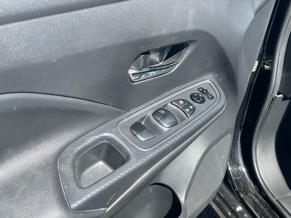 2024 Nissan Versa 1.6 SV