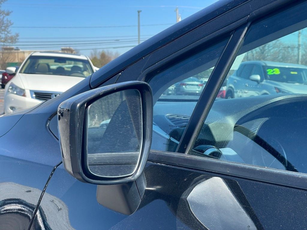 2024 Nissan Versa 1.6 SV