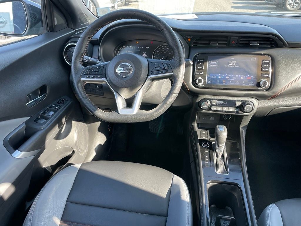 2023 Nissan Kicks SR