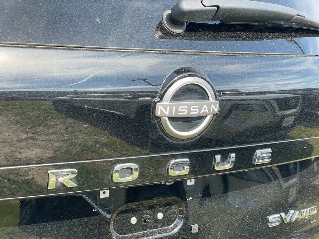2023 Nissan Rogue SV premium