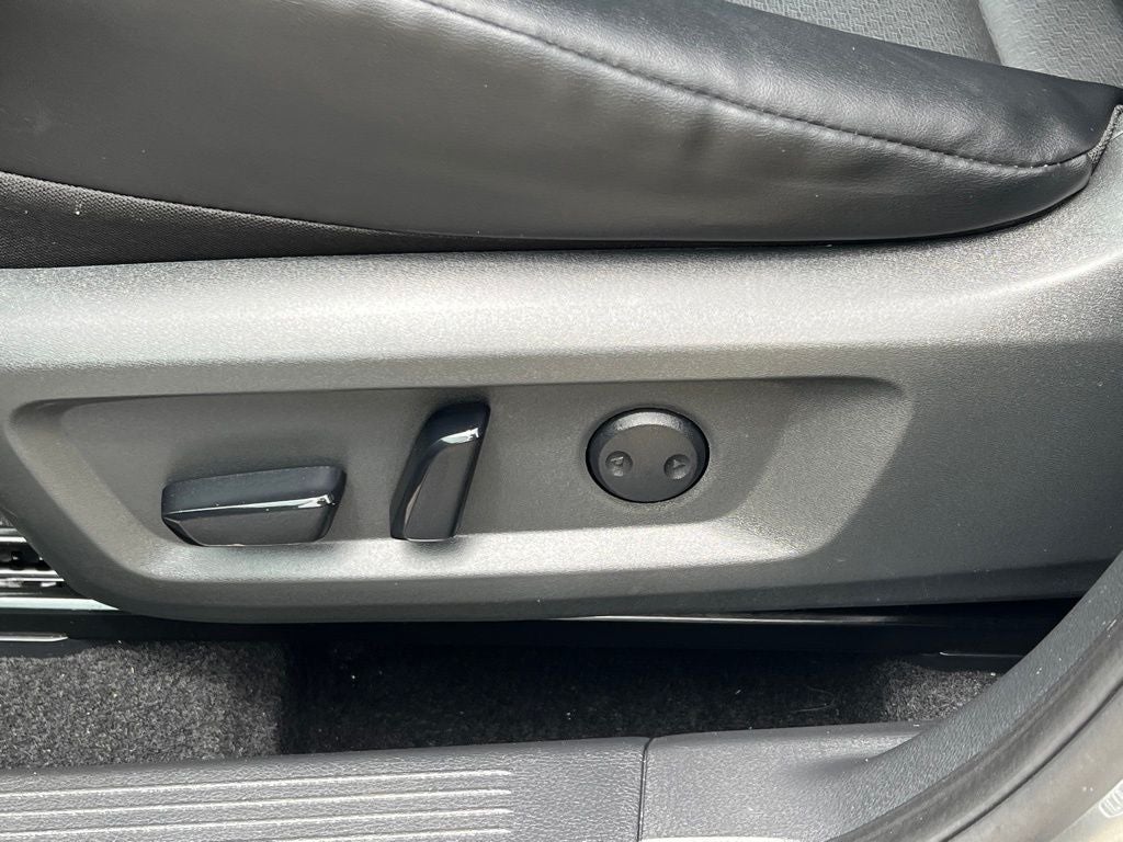 2022 Nissan Rogue SV Premium