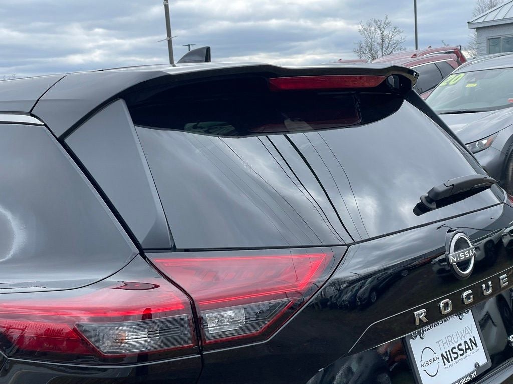 2022 Nissan Rogue SV Premium