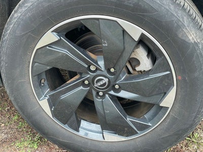 2024 Nissan Rogue SV Cloth Seating