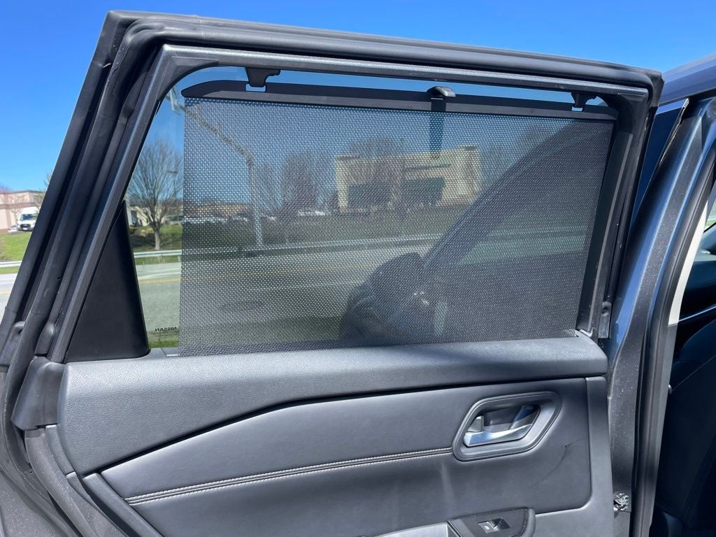 2024 Nissan Rogue SL Premium