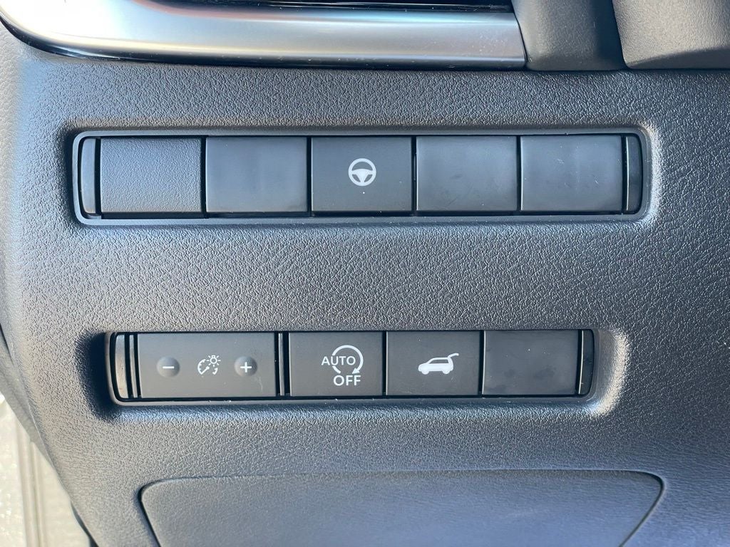 2024 Nissan Rogue SL Premium