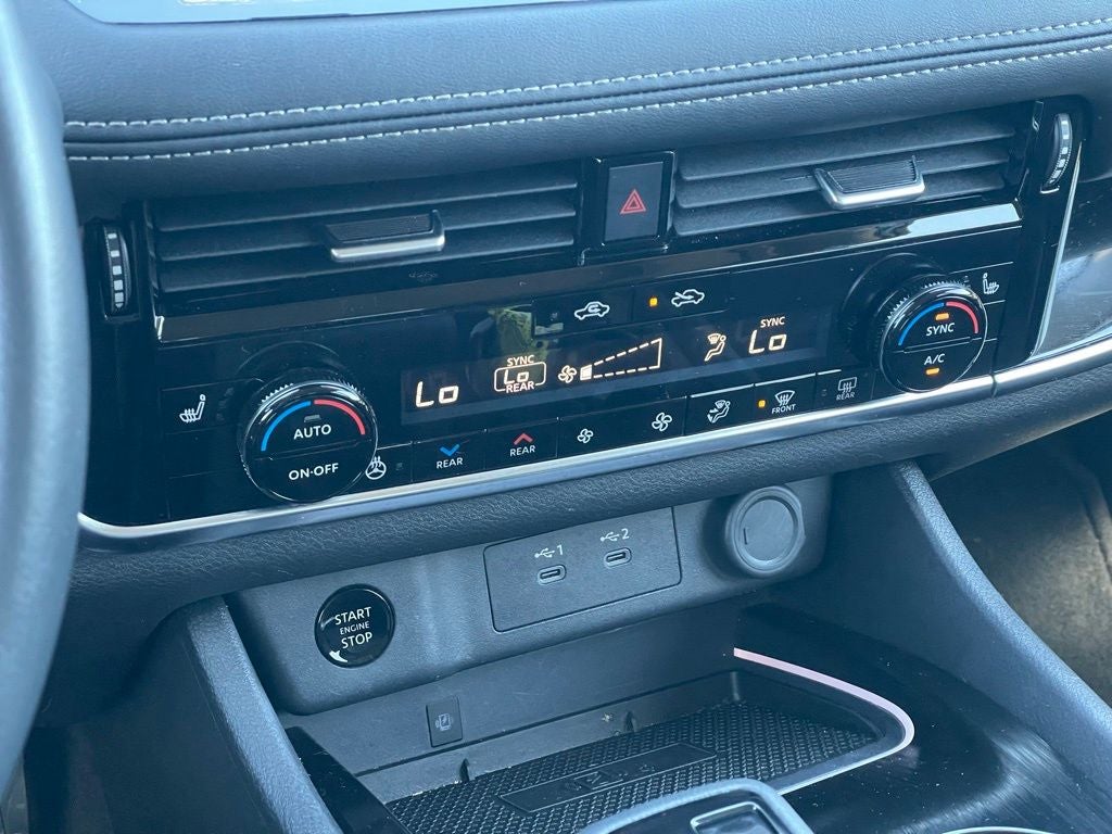 2024 Nissan Rogue SL Premium