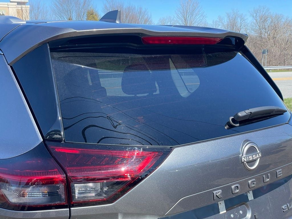 2024 Nissan Rogue SL Premium