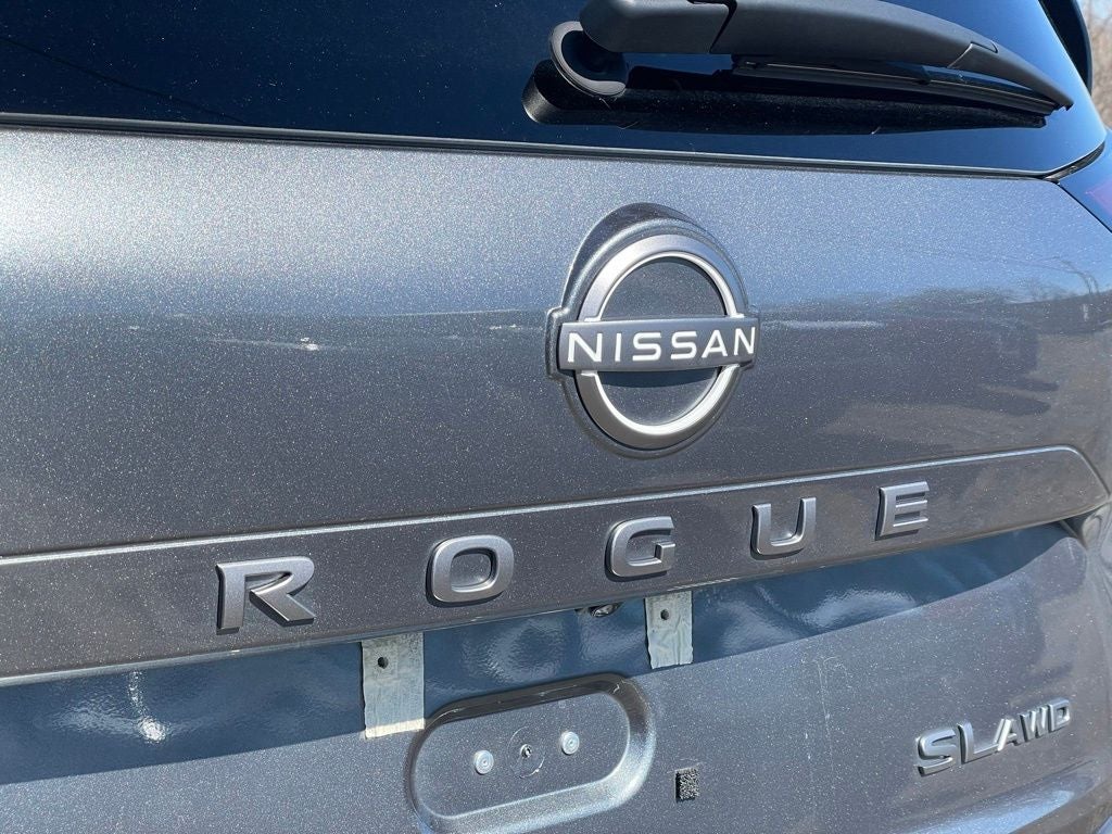 2024 Nissan Rogue SL Premium
