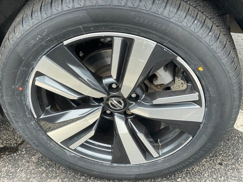 2023 Nissan Rogue SL Premium