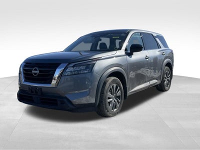 2023 Nissan Pathfinder S
