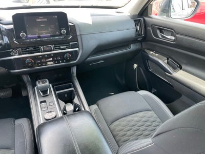 2023 Nissan Pathfinder S