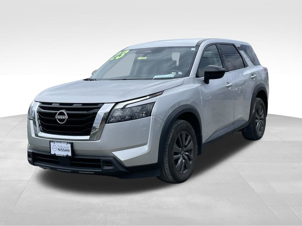 2023 Nissan Pathfinder S