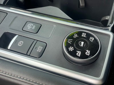 2023 Nissan Pathfinder S