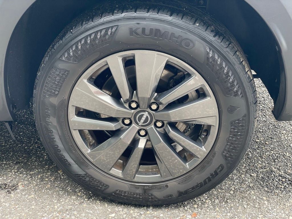 2023 Nissan Pathfinder S