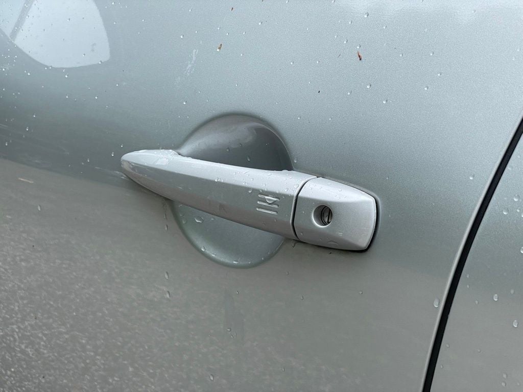 2023 Nissan Pathfinder S